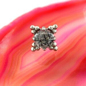 Zia 4mm Cabochon Tourmalated Quartz 18k White