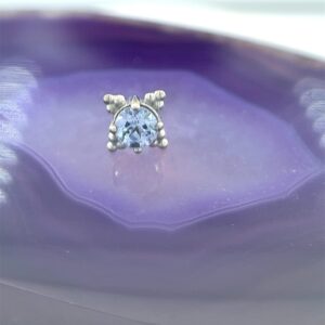 Zia 2.5mm Faceted Tanzanite 18k White