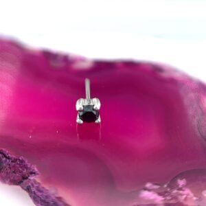 Prong 2mm Black Diamond 14k White